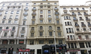 Gran Via, 71, Centro, Madrid, 3 Habitaciones Habitaciones, ,2 Bathrooms, Piso, Alquiler, Gran Via, ,1200